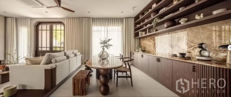 Grand Bangkok Boulevard Krungthepkritha, Bangkok, Srinakarin-Romklao Road, Khlong Sam Prawet, Lat Krabang, Bangkok, 4 Bedrooms, 447 sqm, Single Detached House For Sale, by Hero Realtor Co., Ltd., 500407574 - DDproperty.com