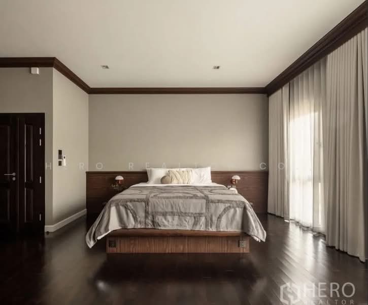 Grand Bangkok Boulevard Krungthepkritha : แกรนด์ บางกอก บูเลอวาร์ด กรุงเทพกรีฑา, กรุงเทพ, ถนน ศรีนครินทร์-ร่มเกล้า, คลองสามประเวศ, ลาดกระบัง, กรุงเทพ, 447 ตร.ม., บ้านเดี่ยว ขาย, โดย Hero Realtor Co., Ltd., 500407574 - DDproperty.com