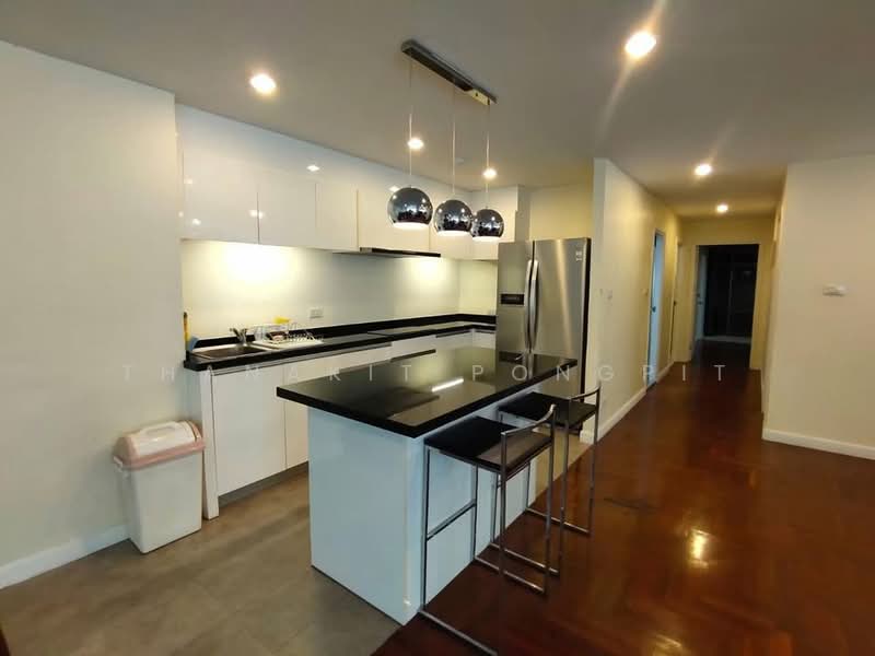 Silom Condominium : สีลมคอนโดมิเนียม, กรุงเทพ, สีลม, บางรัก, กรุงเทพ, 144 ตร.ม., คอนโด ให้เช่า, โดย Thanakit Pongpit, 500407598 - DDproperty.com