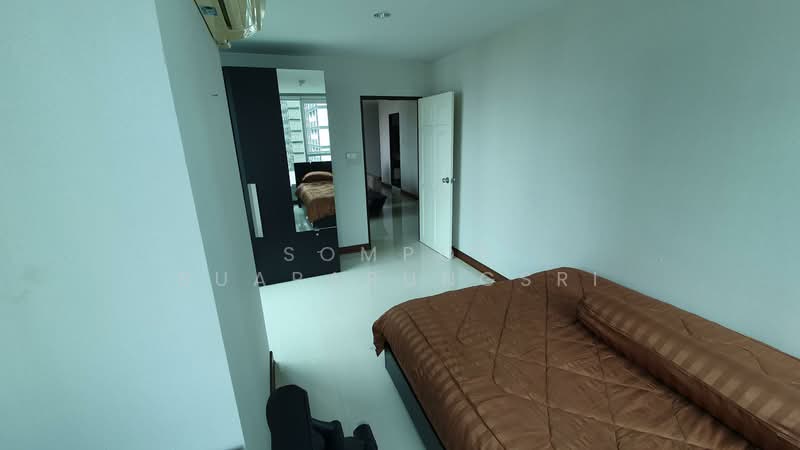 Sukhumvit Living Town, Bangkok, 299 Sukhumvit 21 Road, Khlongtoei Nua, Watthana, Bangkok, 2 Bedrooms, 67 sqm, Condo For Rent, by Sompob Buaparungsri, 500407604 - DDproperty.com