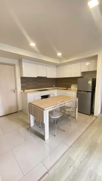 Maestro 03 Ratchada-Rama 9, Bangkok, Soi Ratchadaphisek 3 Ratchadaphisek Road, Din Daeng, Bangkok, 2 Bedrooms, 68 sqm, Condo For Rent, by วรกร สิทธิลู่ตระกูล, 500407612 - DDproperty.com