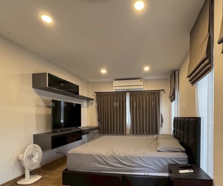 Centro Wongwaen-Chatuchot, Bangkok, Soi Wongsakon 1, Kanchanaphisek parallel Road, Sam Wa Tawan Tok, Khlong Sam Wa, Bangkok, 3 Bedrooms, 175 sqm, Single Detached House For Sale, by Rungkan Wijitjun, 500407621 - DDproperty.com