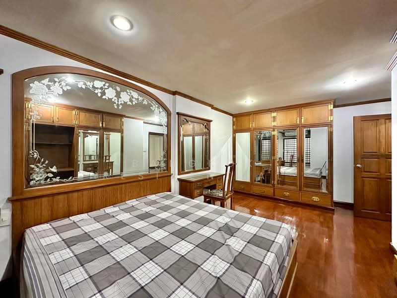 Le Premier 2, Bangkok, Soi Sukhumvit 59, Khlong Tan Nua, Watthana, Bangkok, 4 Bedrooms, 258 sqm, Condo For Sale, by Bangkok Residential, 500407648 - DDproperty.com