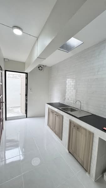 Chuan Chuen Bang Khen, Bangkok, Thung Song Hong, Lak Si, Bangkok, 2 Bedrooms, 150 sqm, Single Detached House For Sale, by Rungkan Wijitjun, 500407664 - DDproperty.com