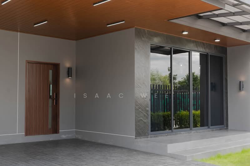 Luxury Brand-New Modern House in Hang Dong, Chiang Mai, Khun Dong, Hang Dong, Chiang Mai, 4 Bedrooms, 216 sqm, Single Detached House For Sale, by ISAAC WEE, 500407669 - DDproperty.com
