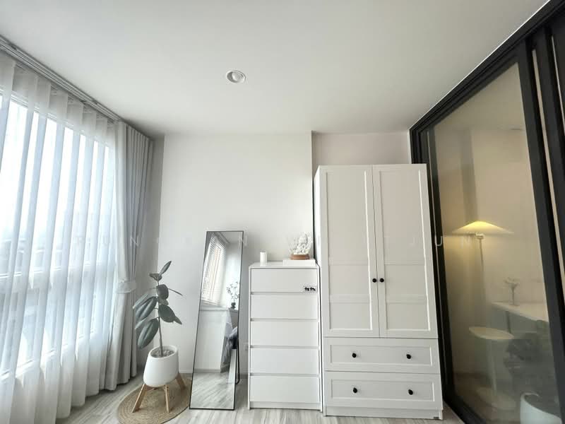 XT Huaikhwang, Bangkok, 244 Ratchadaphisek Road, Huai Khwang, Bangkok, 1 Bedroom, 28 sqm, Condo For Sale, by Rungkan Wijitjun, 500407684 - DDproperty.com