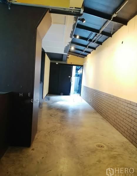 For rent House for commercial BTS Ekkamai Bangkok HRE01022, Bangkok, สุขุมวิท, Khlong Tan Nua, Watthana, Bangkok, , 250 sqm, Retail Space For Rent, by Hero Realtor Co., Ltd., 500407713 - DDproperty.com
