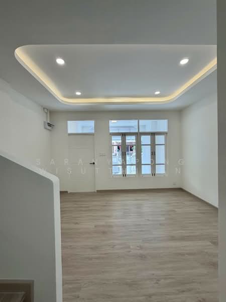 Nanthana Garden, Nonthaburi, Pak Kret, Nonthaburi, 3 Bedrooms, 250 sqm, Townhouse For Sale, by Saranyapong Wisutthiyan, 500407737 - DDproperty.com