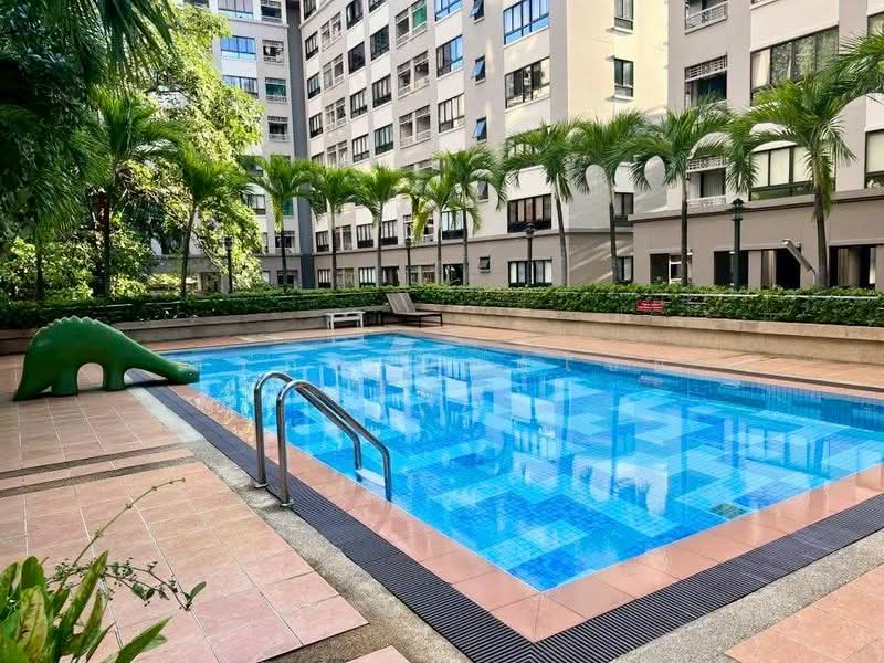 Lumpini Place Narathiwas 24, Bangkok, Sathu Pradit 19 Alley 3, Chong Nonsi, Yan Nawa, Bangkok, 1 Bedroom, 33 sqm, Condo For Sale, by สรภพ ยอดไชย (สีฝุ่น), 500407741 - DDproperty.com