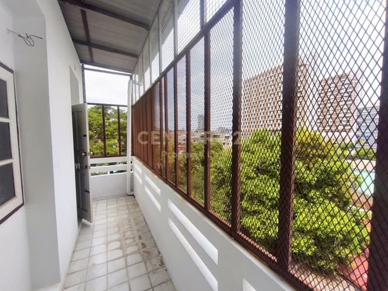 ทาวน์โฮม 4 ชั้น อินทามระ 47 (เชื่อมรัชดา 17), Bangkok, Din Daeng, Bangkok, 5 Bedrooms, 300 sqm, Townhouse For Sale, by Pattanan Apirayothin, 500407742 - DDproperty.com
