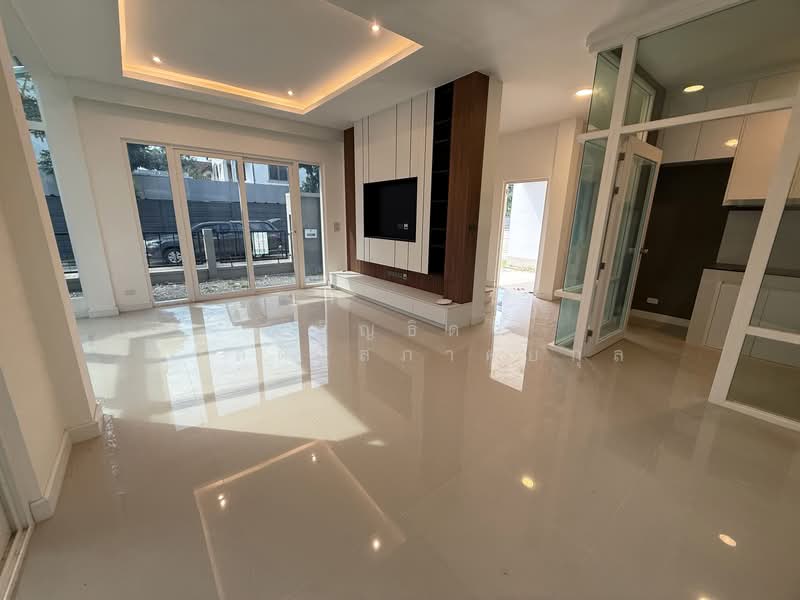 Casa Ville Donmuang-Songprapa, Bangkok, Songprapa Road, Si Khan, Don Mueang, Bangkok, 4 Bedrooms, 161 sqm, Single Detached House For Rent, by Parinthida Sawuddisopakaykul, 500407750 - DDproperty.com
