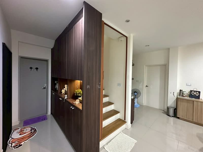 Baan Klang Muang The Edition Rama 9-Pattanakarn, Bangkok, Motorway Road, Prawet, Bangkok, 4 Bedrooms, 235 sqm, Townhouse For Sale, by วิดารัตน์ กาติ้ง, 500407752 - DDproperty.com