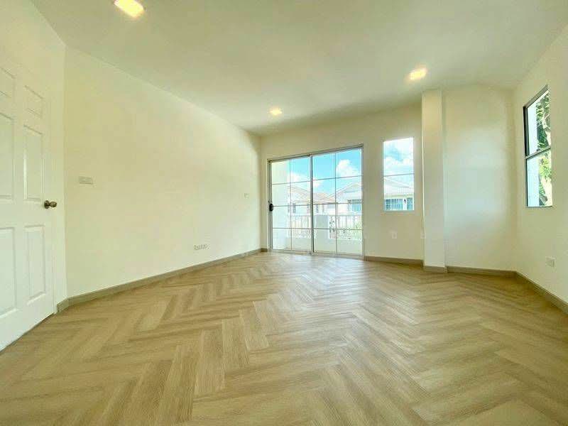 ChaiyaPruk Rangsit-Klong 4, Pathum Thani, Soi 16, Bang Yitho, Thanyaburi, Pathum Thani, 3 Bedrooms, 250 sqm, Single Detached House For Sale, by สรภพ ยอดไชย (สีฝุ่น), 500407829 - DDproperty.com