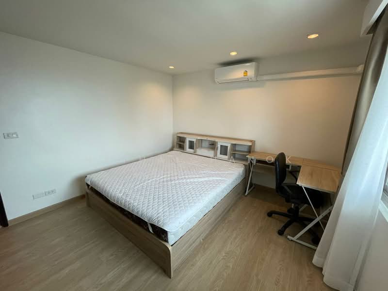 Royal Castle Sukhumvit, Bangkok, 30 Soi Sukhumvit 39, Khlongtoei Nua, Watthana, Bangkok, 3 Bedrooms, 129 sqm, Condo For Rent, by Hathaichanok Saenset, 500407833 - DDproperty.com