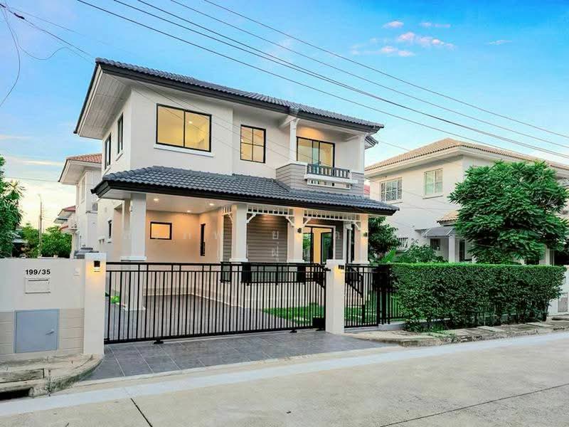 Mantana Pinklao-Rama 5, Nonthaburi, Nakhon In Road, Bang Khun Kong, Bang Kruai, Nonthaburi, 3 Bedrooms, 171 sqm, Single Detached House For Sale, by สรภพ ยอดไชย (สีฝุ่น), 500407840 - DDproperty.com