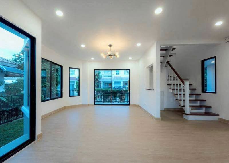 Mantana Pinklao-Rama 5, Nonthaburi, Nakhon In Road, Bang Khun Kong, Bang Kruai, Nonthaburi, 3 Bedrooms, 171 sqm, Single Detached House For Sale, by สรภพ ยอดไชย (สีฝุ่น), 500407840 - DDproperty.com
