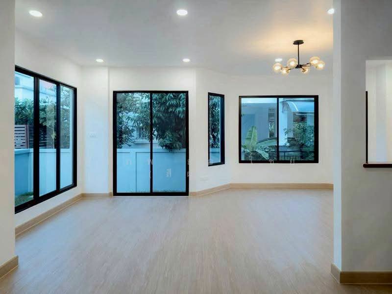 Mantana Pinklao-Rama 5, Nonthaburi, Nakhon In Road, Bang Khun Kong, Bang Kruai, Nonthaburi, 3 Bedrooms, 171 sqm, Single Detached House For Sale, by สรภพ ยอดไชย (สีฝุ่น), 500407840 - DDproperty.com