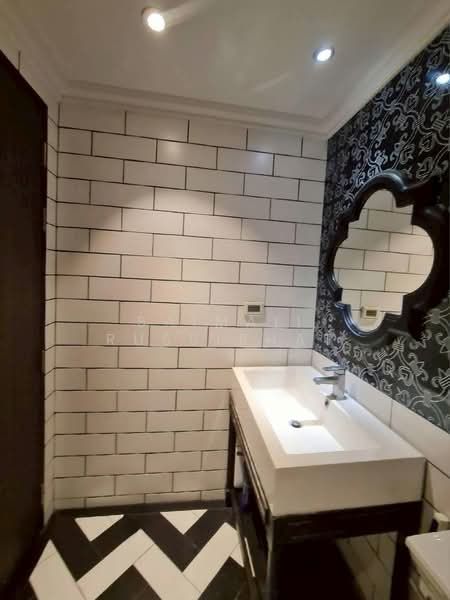 Venetian Signature Condo Resort Pattaya, Chon Buri (Pattaya), Na Jomtien Rd., Nong Pru, Bang Lamung (Pattaya), Chon Buri (Pattaya), 1 Bedroom, 32 sqm, Condo For Sale, by Saimaii Russiphat, 500407842 - DDproperty.com
