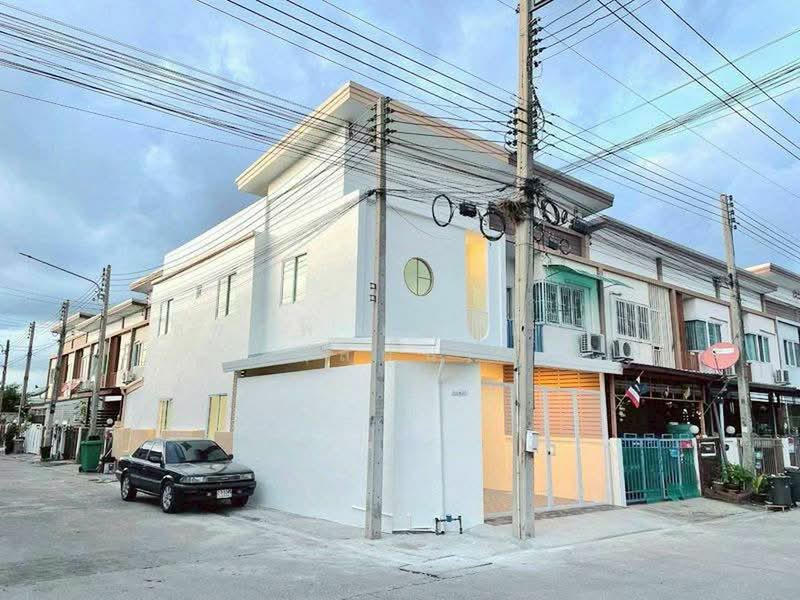 K.C. Cluster Nimitmai, Pathum Thani, 77/1 Village No. 19, Lam Luk Ka, Pathum Thani, 3 Bedrooms, 80 sqm, Townhouse For Sale, by สรภพ ยอดไชย (สีฝุ่น), 500407863 - DDproperty.com