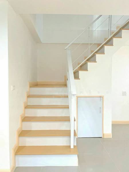 K.C. Cluster Nimitmai, Pathum Thani, 77/1 Village No. 19, Lam Luk Ka, Pathum Thani, 3 Bedrooms, 80 sqm, Townhouse For Sale, by สรภพ ยอดไชย (สีฝุ่น), 500407863 - DDproperty.com