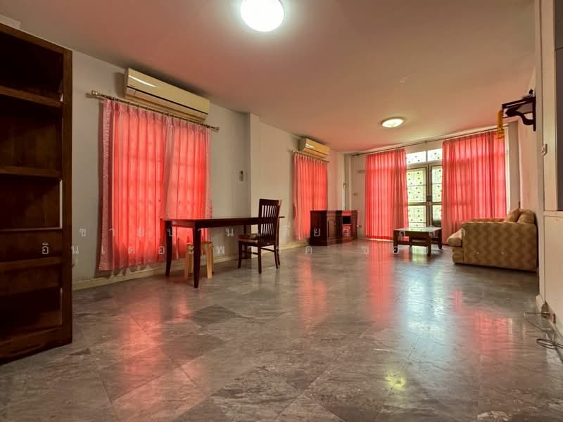 Baan Lalin In The Park Watcharapol-Paholyothin, Bangkok, Rattanagosin Road, Khlong Tanon, Sai Mai, Bangkok, 3 Bedrooms, 200 sqm, Single Detached House For Sale, by คุณน้ำตาล, 500407881 - DDproperty.com