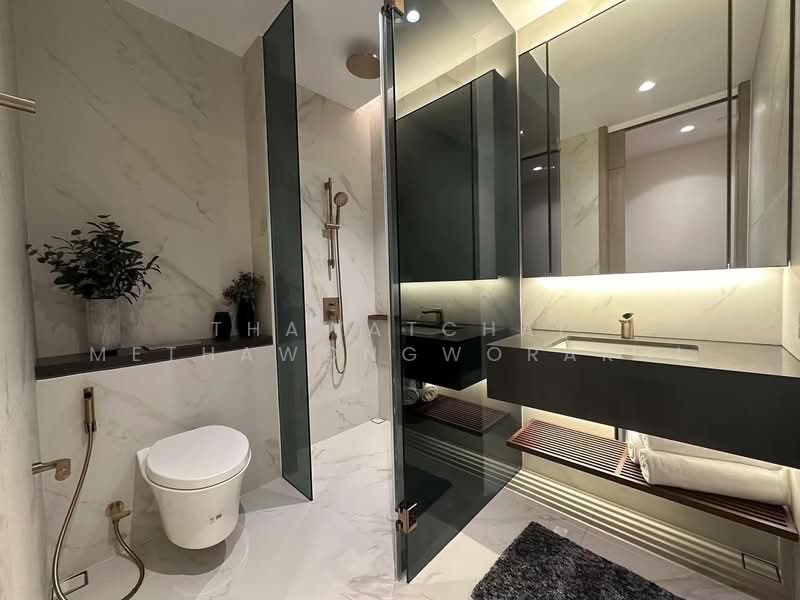 The Estelle Phrom Phong, Bangkok, 131 Soi Sukhumvit 26, Khong Tan, Khlong Toei, Bangkok, 2 Bedrooms, 91 sqm, Condo For Rent, by Thawatchai Methawongworakul, 500407895 - DDproperty.com