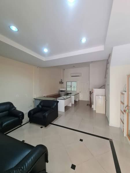 The royal monaco อ่อนนุช, Bangkok, Suan Luang, Bangkok, 3 Bedrooms, 100 sqm, Townhouse For Rent, by การุณ ชมภูบุตร, 500407906 - DDproperty.com