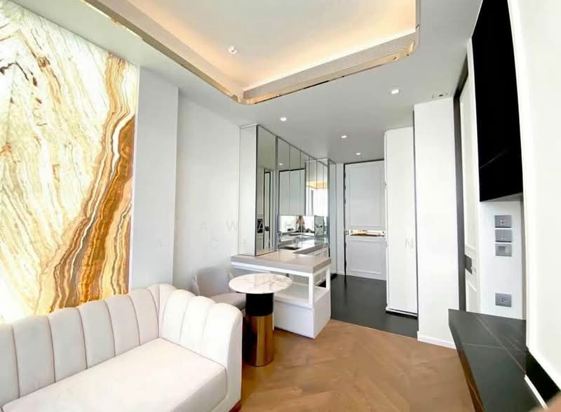 28 Chidlom, Bangkok, 28 Chit Lom Alley, Lumphini, Pathum Wan, Bangkok, 1 Bedroom, 44 sqm, Condo For Rent, by Pawanrat Panchawanon, 500407957 - DDproperty.com