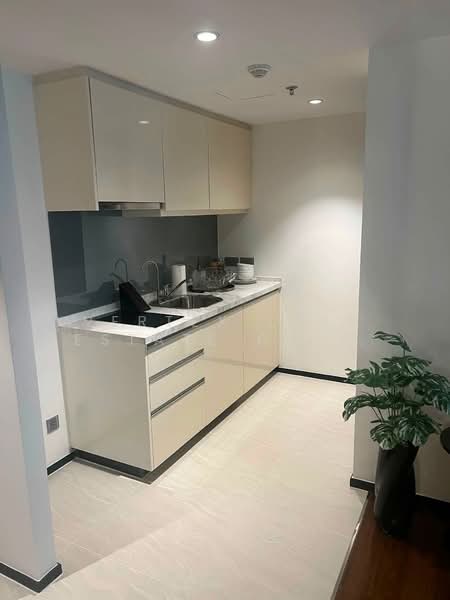 The Private Residence Rajdamri, Bangkok, Soi Sarasin 2, Sarasin Road, Lumphini, Pathum Wan, Bangkok, 1 Bedroom, 70 sqm, Condo For Rent, by Vertex Luxe Estate Co.,LTD, 500407963 - DDproperty.com