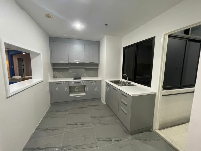 Central City East Tower, Bangkok, 1/121 East tower, Bang Na, Bangkok, 2 Bedrooms, 115 sqm, Condo For Rent, by Pawanrat Panchawanon, 500407968 - DDproperty.com
