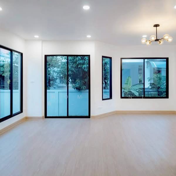 Mantana Pinklao-Rama 5, Nonthaburi, Nakhon In Road, Bang Khun Kong, Bang Kruai, Nonthaburi, 3 Bedrooms, 170 sqm, Single Detached House For Sale, by AJHOMECENTER - คุณนัท, 500407993 - DDproperty.com