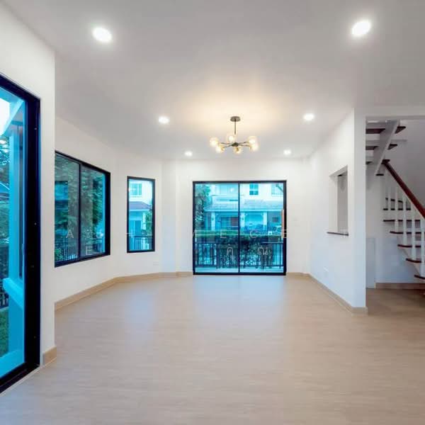 Mantana Pinklao-Rama 5, Nonthaburi, Nakhon In Road, Bang Khun Kong, Bang Kruai, Nonthaburi, 3 Bedrooms, 170 sqm, Single Detached House For Sale, by AJHOMECENTER - คุณนัท, 500407993 - DDproperty.com