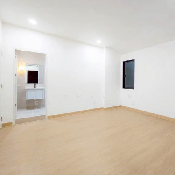 Mantana Pinklao-Rama 5, Nonthaburi, Nakhon In Road, Bang Khun Kong, Bang Kruai, Nonthaburi, 3 Bedrooms, 170 sqm, Single Detached House For Sale, by AJHOMECENTER - คุณนัท, 500407993 - DDproperty.com