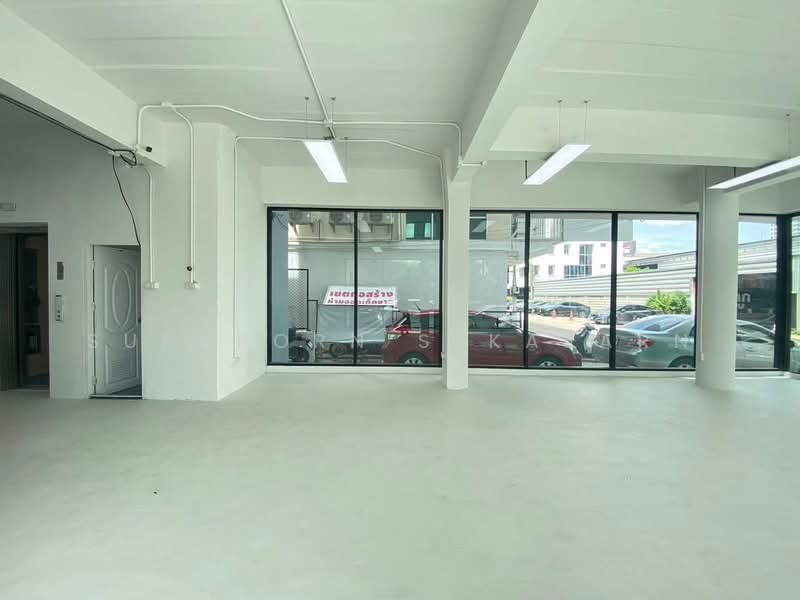 สำนักงาน5 ชั้น ใกล้เซ็นทรัลนอร์ทวิลล์, Nonthaburi, Bang Kra So, Muang Nonthaburi, Nonthaburi, , 400 sqm, Office Space For Sale, by Supaporn Sekajarn, 500407997 - DDproperty.com