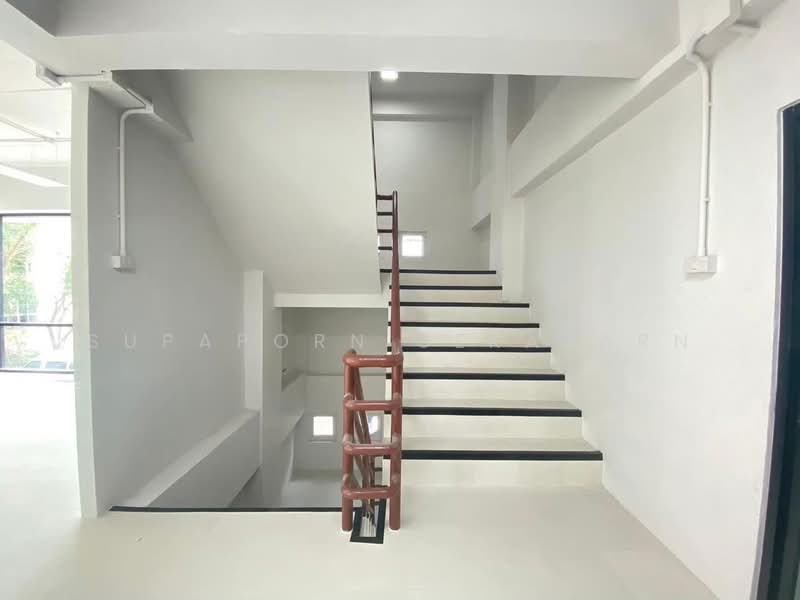 สำนักงาน5 ชั้น ใกล้เซ็นทรัลนอร์ทวิลล์, Nonthaburi, Bang Kra So, Muang Nonthaburi, Nonthaburi, , 400 sqm, Office Space For Sale, by Supaporn Sekajarn, 500407997 - DDproperty.com