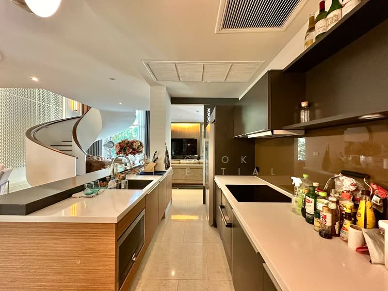 Baan Lux Sathon, Bangkok, Soi Meksawat, Chong Nonsi, Yan Nawa, Bangkok, 3 Bedrooms, 340 sqm, Condo For Sale, by Bangkok Residential, 500407998 - DDproperty.com