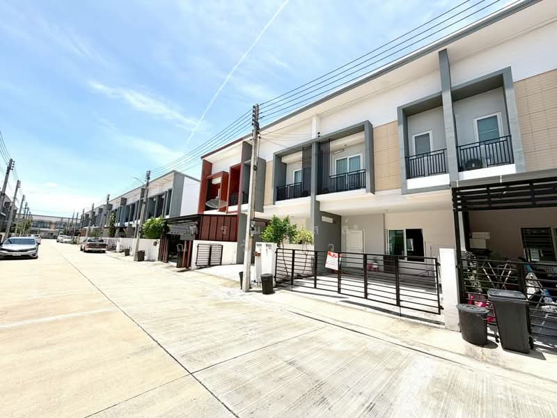 ขาย ทาวน์เฮ้าส์ โครงการ แกรนด์วิลล์ ปทุมธานี-สายใน, Pathum Thani, Ban Zhang, Muang Pathum Thani, Pathum Thani, 3 Bedrooms, 90 sqm, Townhouse For Sale, by กรณวัสส์ กัณฑวัสส์วงส์, 500408008 - DDproperty.com