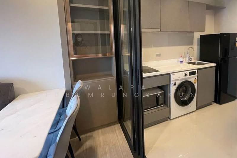 Life Asoke Hype, Bangkok, 339 Chaturathit Rd, Makkasan, Ratchathewi, Bangkok, 1 Bedroom, 32 sqm, Condo For Rent, by Walapa Jidbumrungsakun, 500408012 - DDproperty.com