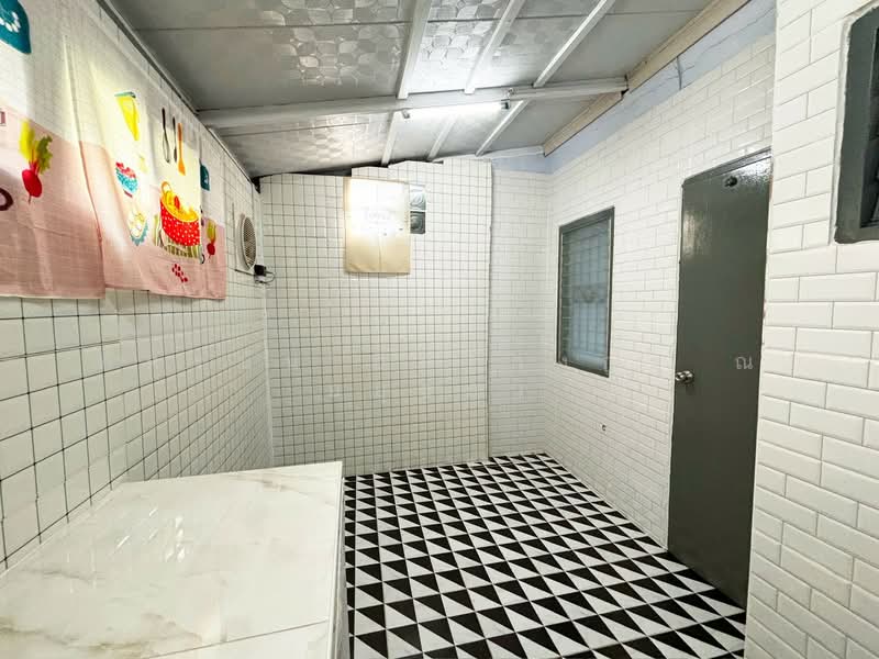 บ้านเอื้ออาทร รังสิต คลอง10/1, Pathum Thani, Bung Sanan, Thanyaburi, Pathum Thani, 2 Bedrooms, 64 sqm, Townhouse For Sale, by ภัทรนัน อิศรางกูร ณ อยุธยา, 500408014 - DDproperty.com