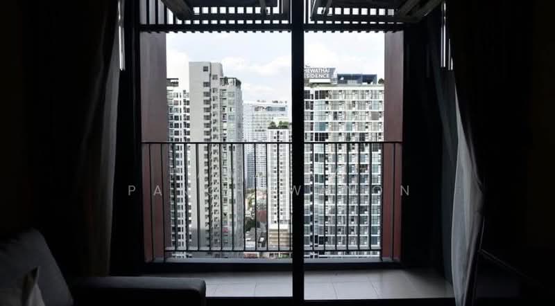Life Asoke Hype, Bangkok, 339 Chaturathit Rd, Makkasan, Ratchathewi, Bangkok, 1 Bedroom, 33 sqm, Condo For Rent, by Pawanrat Panchawanon, 500408049 - DDproperty.com