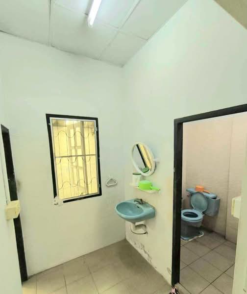 ประภัสสรวิลล่า พุทธมณฑลสาย 5, Nakhon Pathom, Bang Krathuk, Sam Phran, Nakhon Pathom, 2 Bedrooms, 116 sqm, Townhouse For Sale, by เพ็ญพร ดาวมานพ, 500408124 - DDproperty.com