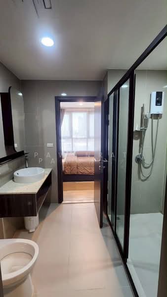 XT Huaikhwang, Bangkok, 244 Ratchadaphisek Road, Huai Khwang, Bangkok, 1 Bedroom, 35 sqm, Condo For Rent, by Pawanrat Panchawanon, 500408181 - DDproperty.com