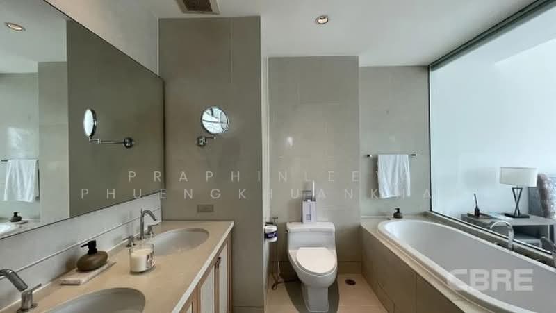 The Emporio Place, Bangkok, 93 Soi Sukhumvit 24, Sukhumvit Road, Khong Tan, Khlong Toei, Bangkok, 2 Bedrooms, 135 sqm, Condo For Sale, by Praphinleeya Phuengkhuankhan, 500408186 - DDproperty.com