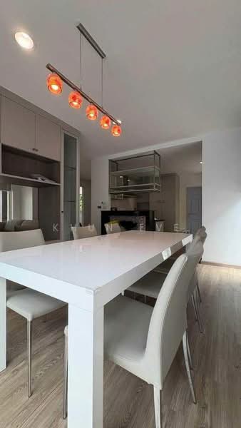 Villa Arcadia Srinakarin : วิลล่า อะคาเดีย ศรีนครินทร์, สมุทรปราการ, ซอย หมู่บ้านวิลล่าอะคาเดียศรีนครินทร์, บางแก้ว, บางพลี, สมุทรปราการ, 220 ตร.ม., บ้านเดี่ยว ให้เช่า, โดย Khun Eve, 500408187 - DDproperty.com