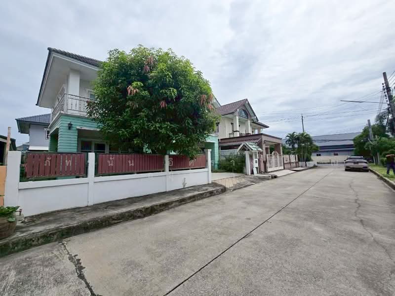 คุณาลัย บางใหญ่ รัตนาธิเบศร์, Nonthaburi, Sao Thong Hin, Bang Yai, Nonthaburi, 3 Bedrooms, 240 sqm, Single Detached House For Sale, by ภัทรนัน อิศรางกูร ณ อยุธยา, 500408230 - DDproperty.com