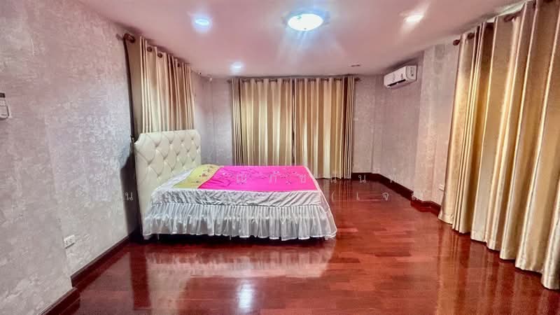 หมู่บ้านเอกสิน 2 ( Muban Ekkasin 2 ) ซอยนาคนิวาส48, กรุงเทพ, ถนนลาดพร้าว, ลาดพร้าว, กรุงเทพ, 260 ตร.ม., บ้านเดี่ยว ขาย, โดย คุณ ณภัชนันท์ อินชญาดา (เจณ), 500408251 - DDproperty.com