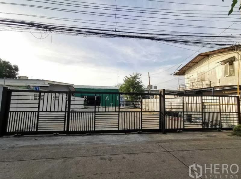 For Rent Warehouse 180 sq.m. in Bang Na, Bangkok BRE21487, Bangkok, Bang Na Nuea, Bang Na, Bangkok, , 180 sqm, Warehouse/Factory For Rent, by Hero Realtor Co., Ltd., 500408273 - DDproperty.com