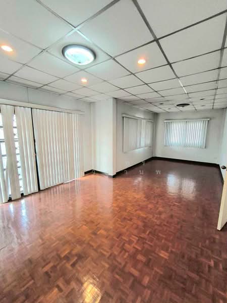 เค.ซี. การ์เด้นโฮม, กรุงเทพ, ถนนนิมิตรใหม่, สามวาตะวันออก, คลองสามวา, กรุงเทพ, 632 ตร.ม., บ้านเดี่ยว ขาย, โดย เพ็ญพร ดาวมานพ, 500408282 - DDproperty.com
