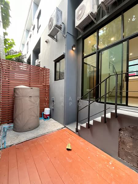 Arden Phatthanakan, Bangkok, Phatthanakan 20, Phatthanakan Road, Suan Luang, Bangkok, 3 Bedrooms, 185 sqm, Townhouse For Sale, by Vipada Supaporn, 500408295 - DDproperty.com