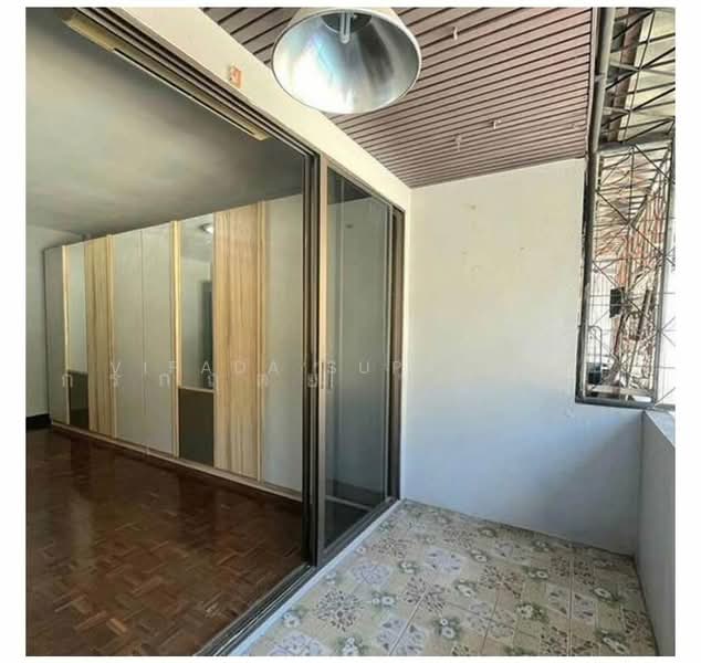 3-BR Townhouse, Bangkok, Bang Khae, Bangkok, 3 Bedrooms, 150 sqm, Townhouse For Sale, by Vipada Supaporn, 500408300 - DDproperty.com